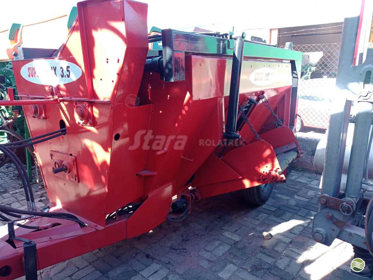 IMPLEMENTOS AGRICOLAS VAGAO VERTICAL VAGAO VERTICAL AUTO-CARREGÁVEL Rolatrek Implementos Agrícolas - Stara CASTRO PARANÁ PR